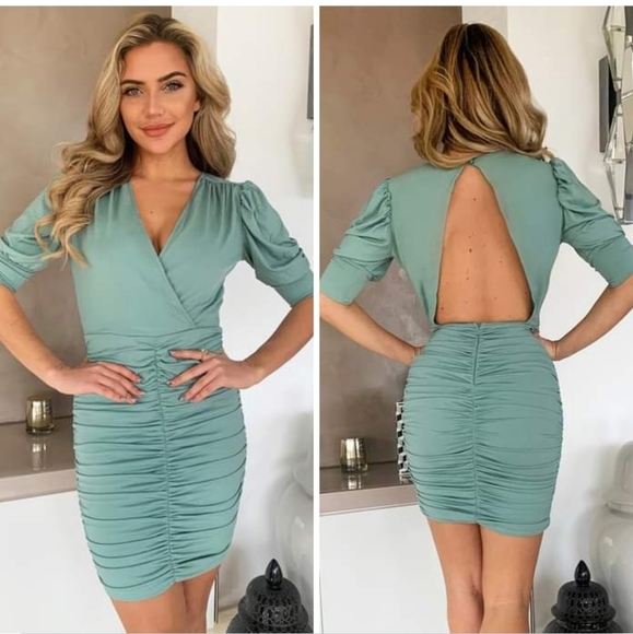 AX Paris Dresses & Skirts - AX Paris Puff Sleeve Duckegg Ruched Midi Dress with Cut Out Open Back